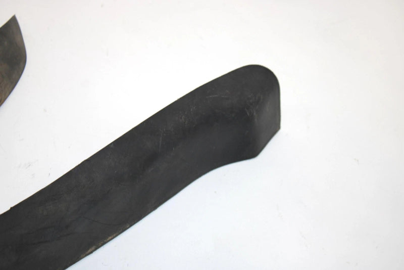 02 Polaris Sportsman 700 Oem Front Fender Flap Set 5431798-070 5431799-070 AP43