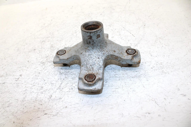 2004 Kawasaki Kfx 700 Oem Rear Wheel Hub 49030-0047 AK30