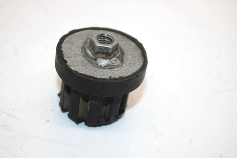 99 Kawasaki Prairie 400 4x4 Oem Right Rear Engine Mount Dampner 92160-1759 AK16