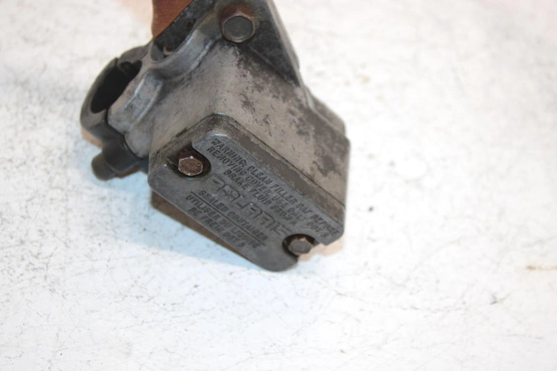 92 Polaris Trail Deluxe Oem Brake Master Cylinder 2050054 SP24