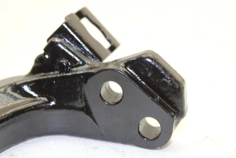 1988 Suzuki Quadrunner 250 Oem Front Left Knuckle Arm 51242-19B01 AS18