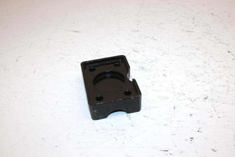 90 Arctic Cat Tigre Mountain Cat Oem Lower Handlebar Mount 0105-351 SA49