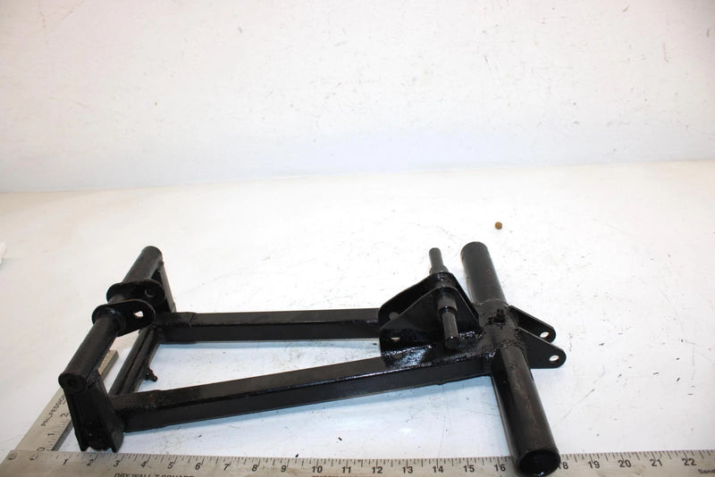 96 Polaris Xlt Oem Rear Torque Arm 1540970-067 1541029-067 SP153