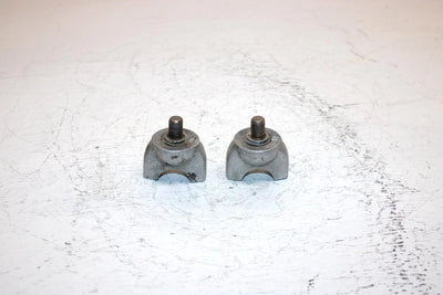 1987 Honda Atc 90a Oem Lower Handlebar Clamp Pair 95014-32100 AH57