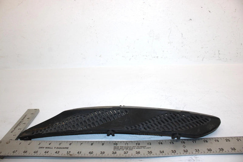 2002 Ski-doo Mxz 500 Oem Right Middle Hood Vent Grille 517302028 SS16