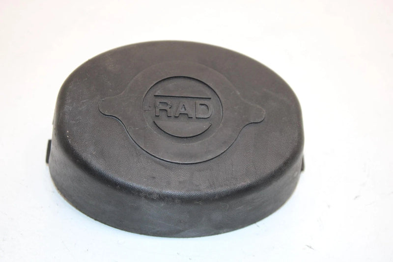 03 Bombardier Quest 650 Oem Rear Fender Cap 705000132 AB1
