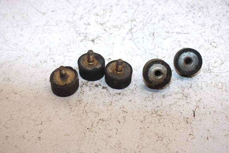 2002 Polaris Magnum 325 Oem Oil Cooler Rubber Mount Set Of 5 5411548 AP151