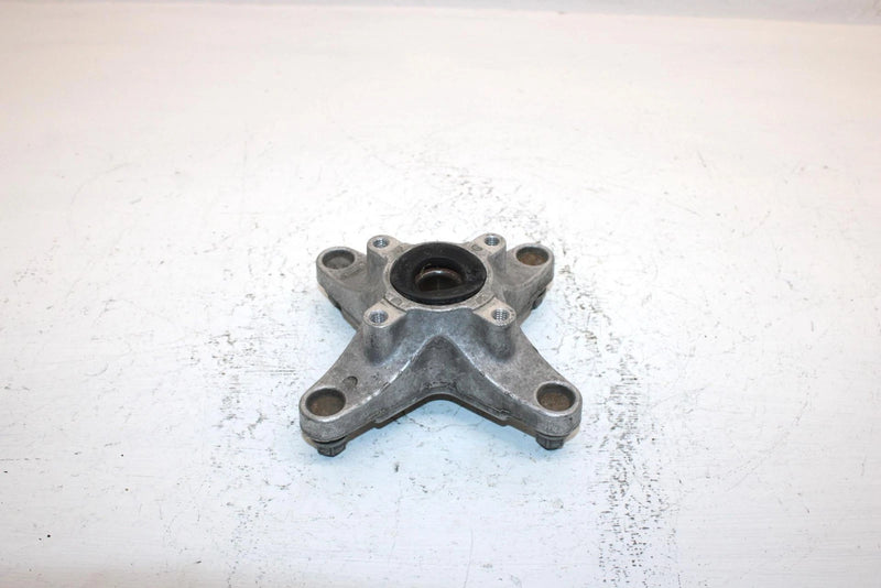 2009 Polaris Trail Boss 330 Oem Front Wheel Hub 5133294 AP181