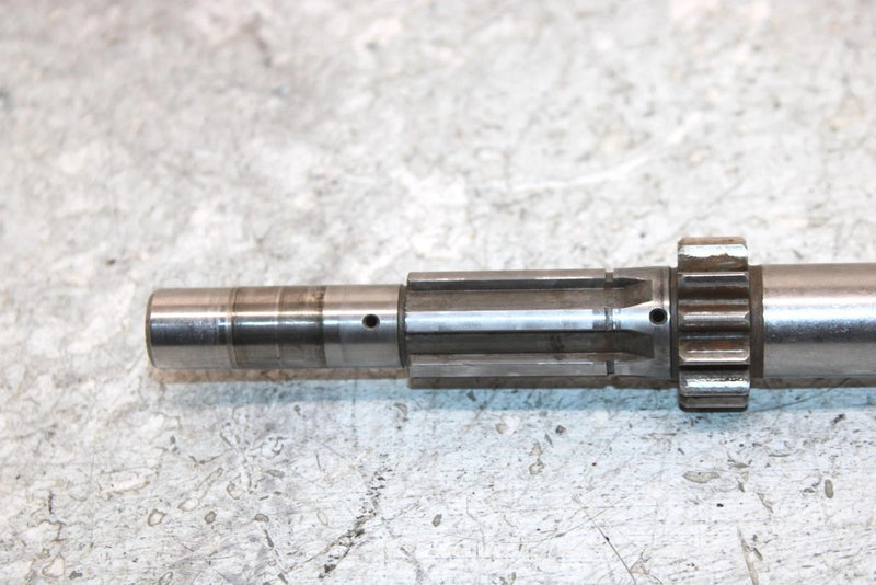 1988 Yamaha  Moto 4 Oem Main Transmission Axle 21V-17401-00-00 Q4322