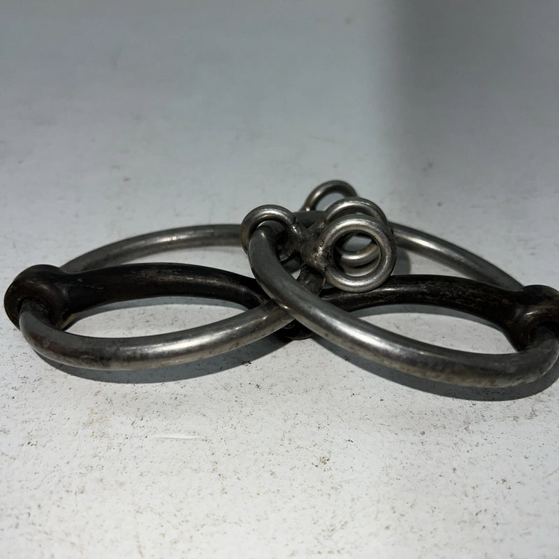 New O Ring Snaffle With Draw Rein Hooks LLL-13