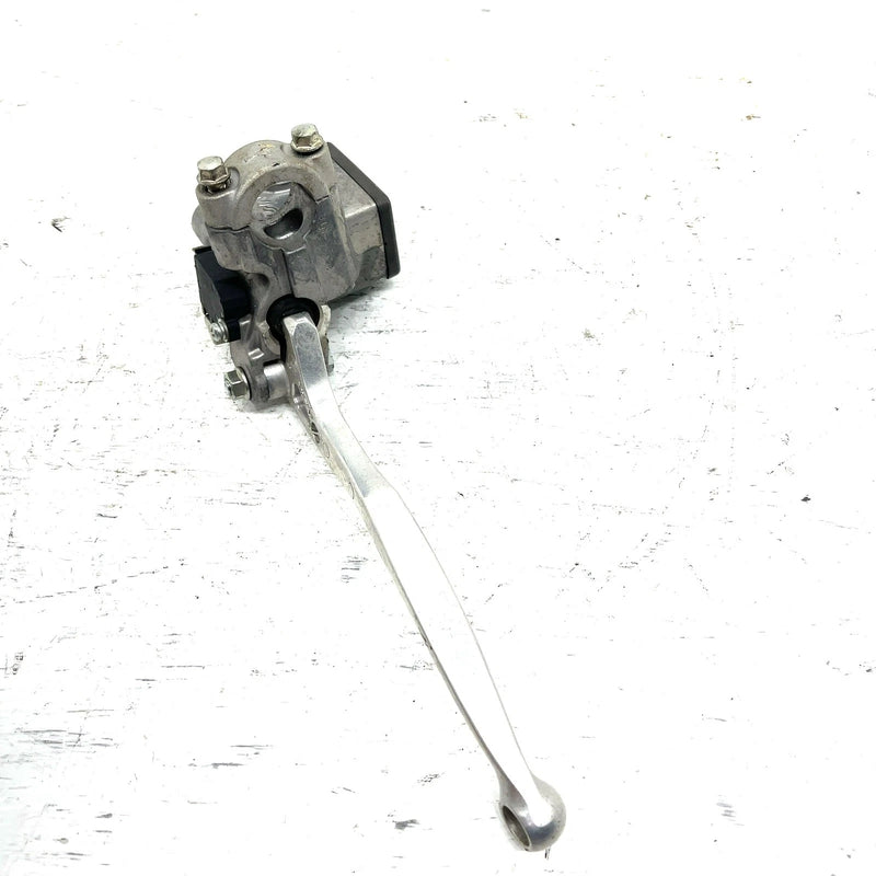 2012 Yamaha Grizzly 550 4x4 OEM Front Brake Master Cylinder 3B4-2583T-13-00 AY65