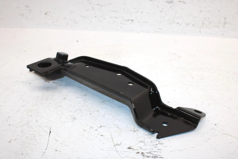 1989 Yamaha Inviter Oem Engine Mount Bracket 81E-21419-01-00 SY17