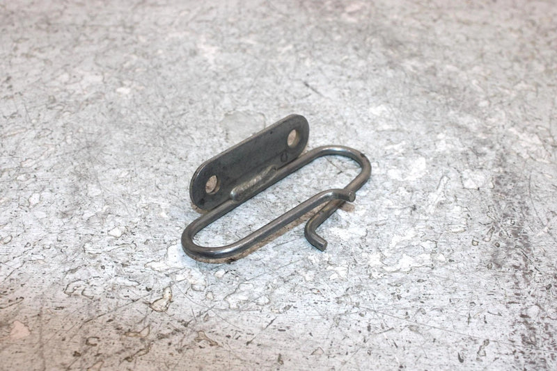 94 Yamaha  Timberwolf 4wd Oem Steering Cable Guide Bracket 4BD-23868-00-00 AY25