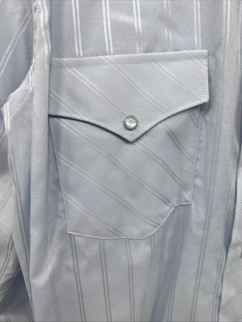 New Men’s White Horse Blue long sleeve pearl snap small B-69