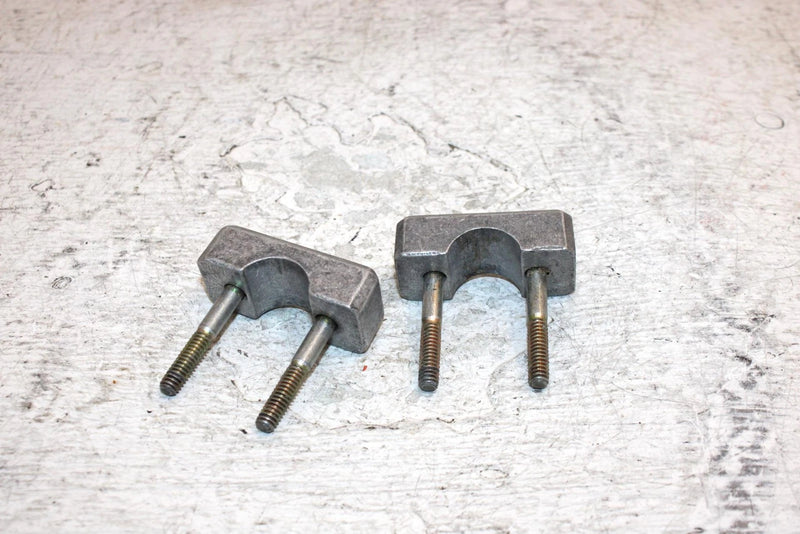 1996 Arctic Cat Cougar Oem Upper Handlebar Mount Pair 0105-350 SA7