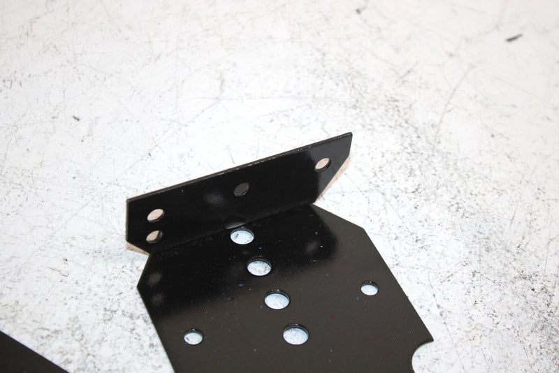 92 Polaris 500 Oem Rear Suspension Mounting Bracket Set 1011750-067 SP52