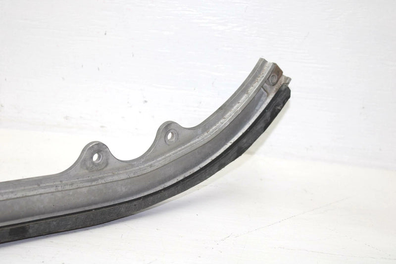 93 Yamaha Venture GT OEM Right Rail 8AV-W4741-00-00 SY53