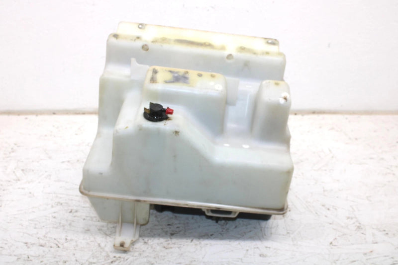 2001 Polaris Xc Sp 600 Oem Airbox/Oil Tank 1253336 SP188