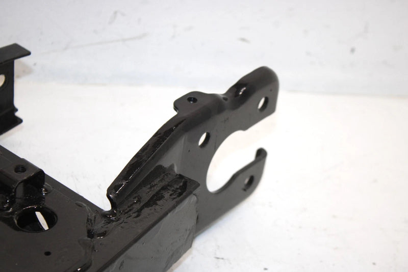 2001 Polaris Magnum 325 Oem Swingarm 1541577 AP98