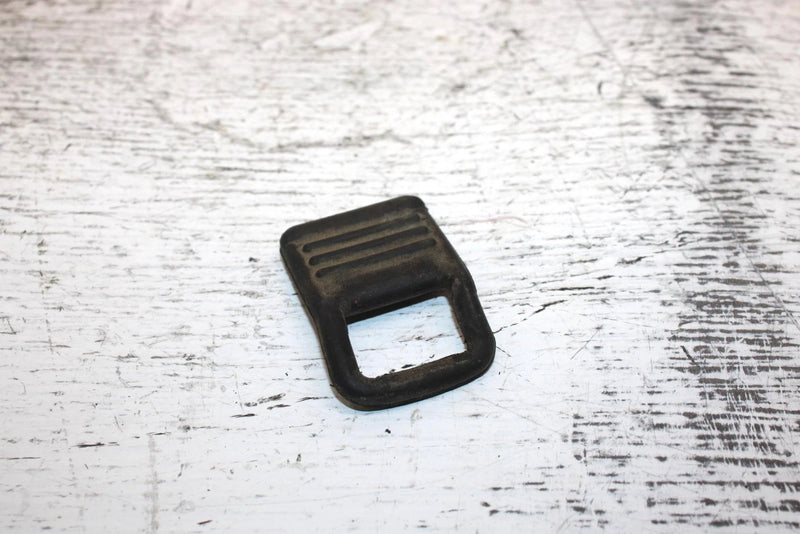 1995 Yamaha Vmax 600 Oem Airbox Strap 8AB-14431-00-00 SY11