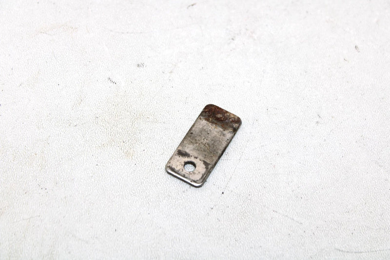2004 Polaris Sportsman 500 Oem Seat Lever Retainer 5211033 Q133