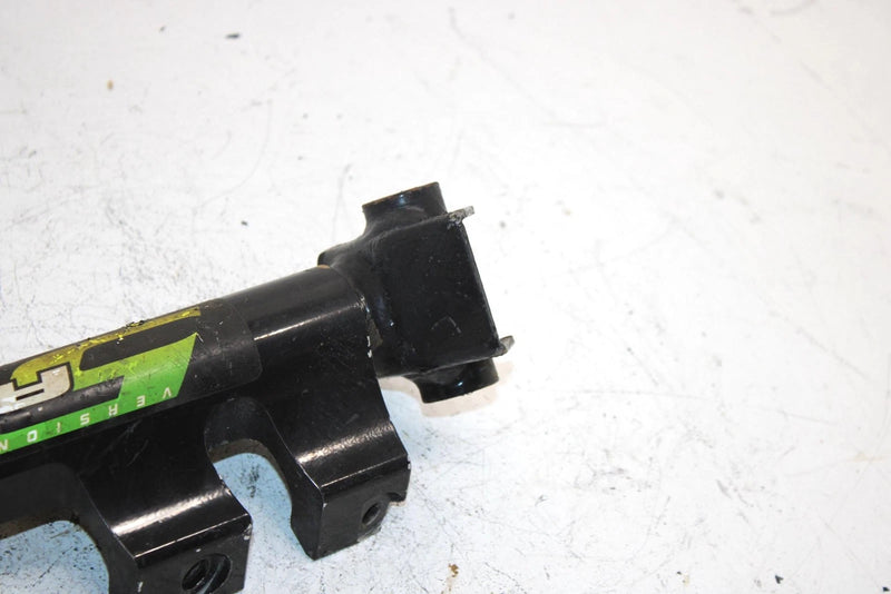02 Arctic Cat Z 570 Oem Left Steering Knuckle 0703-649 SA176