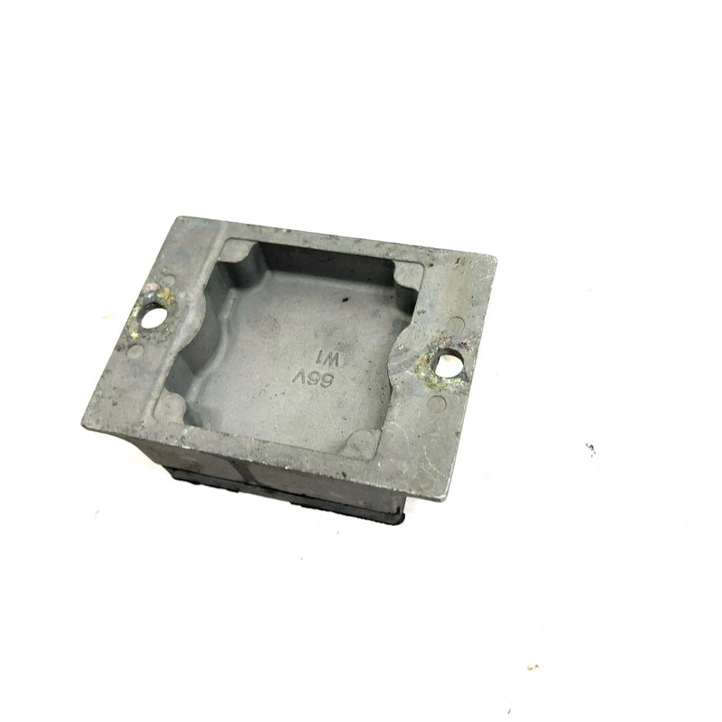 01 Yamaha WaveRunner XLT1200 OEM Front Lower Engine Mount 66V-44532-00-94 JY27