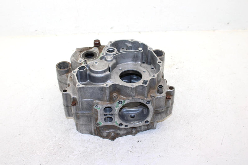 2000 Honda Trx 250 Recon Oem Crankcase 11100-HM8-000 AH52