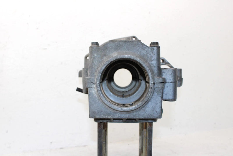 1991 Yamaha Exciter Ii 570 Liquid Oem Crankcase W/Studs 84N-15100-02-00 SY24