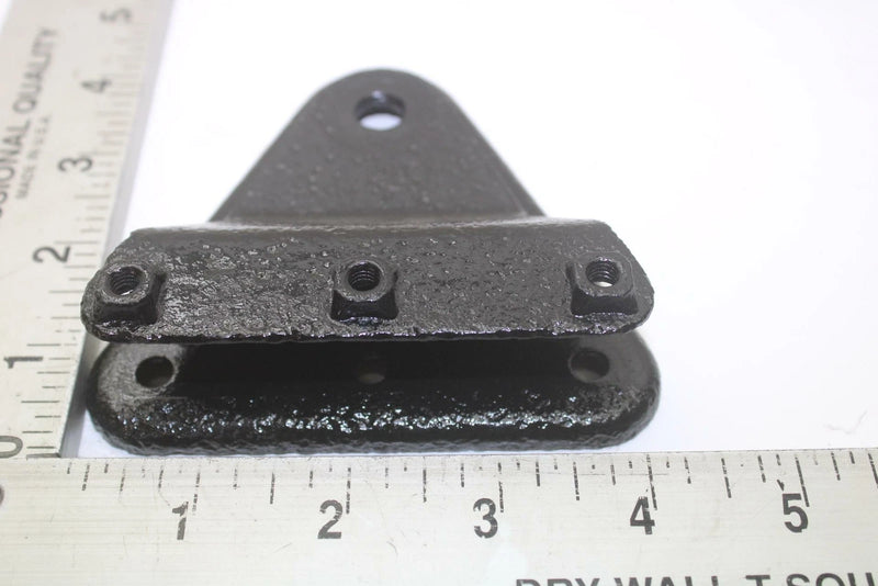 89 Yamaha Inviter OEM Rear Torque Arm Mounting Bracket 81E-47416-00-00 SY56