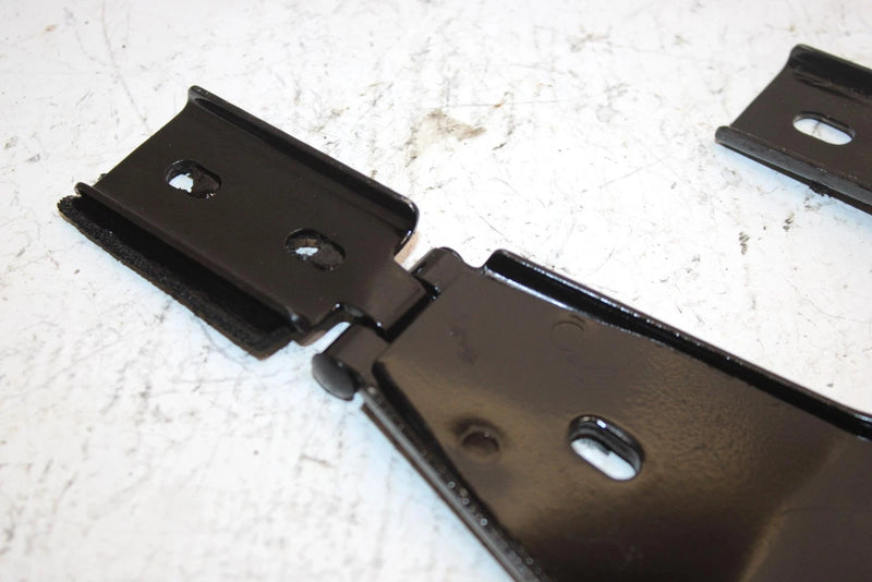 87 Polaris Trail Oem Hood Hinge Set 2635001 2635002 SP66