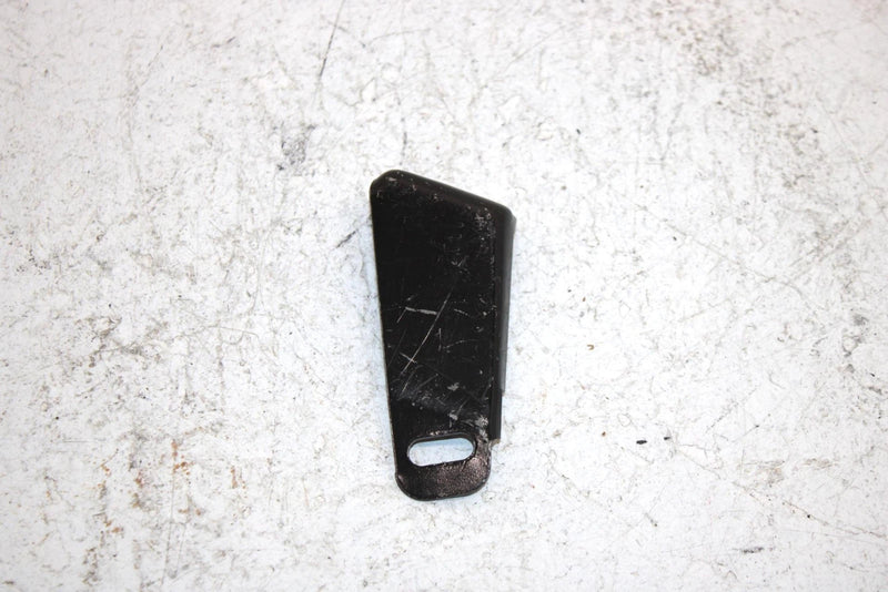 2005 Polaris Sportsman 500 Ho Oem Rigt Fuel Tank Cover Mount 5247185 AP176