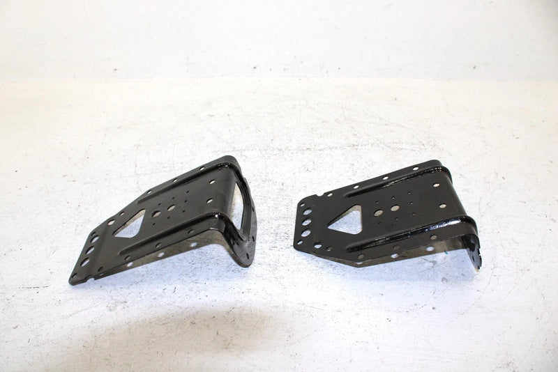 1999 Polaris 500 Xc Oem Rear Suspension Bracket Pair  5242612-067 SP37