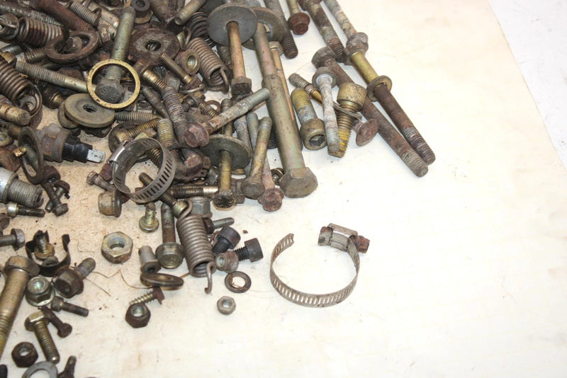 02 Ski-doo Grand Touring 500 Oem Nut Bolt Spacer Hardware Kit SS24
