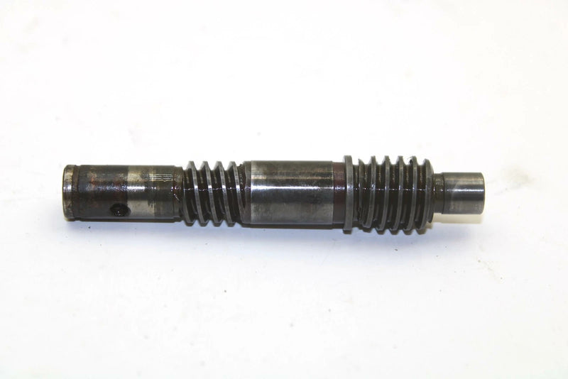 Yamaha OEM Oil Pump Worm Shaft 826-13175-00-00 Q4468
