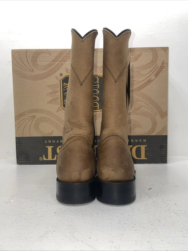 Me Women’s Brown Dan Post Cowboy Boots. 24183 9 M. 15-115