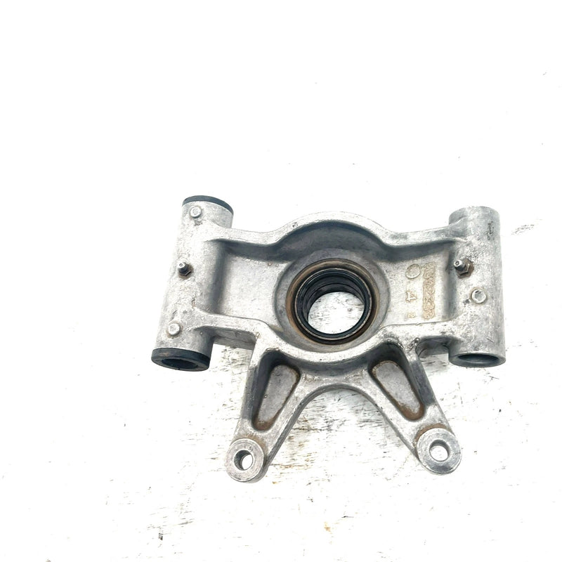 2016  Polaris Sportsman SP 850 OEM Right Rear Bearing Carrier 5143608 AP239