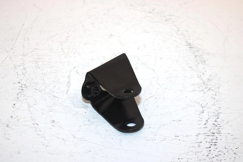 99 Yamaha  Bear Tracker Oem Top Engine Motor Mount Bracket 4XE-F1315-01-00 AY50