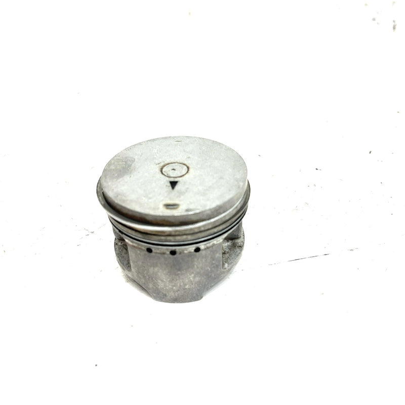 89-01 Suzuki Quadrunner 160 OEM 58mm Piston W/Pin 12111-02C01-0F0 AS30