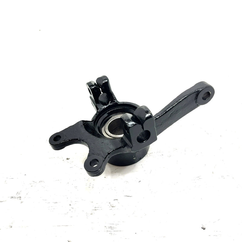 2005 Arctic Cat 650 4x4 V2 OEM Left Steering Knuckle 0505-447 AA39