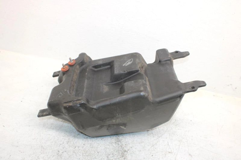 2004 Polaris Magnum 330 Oem Fuel Gas Tank 2520409 AP159