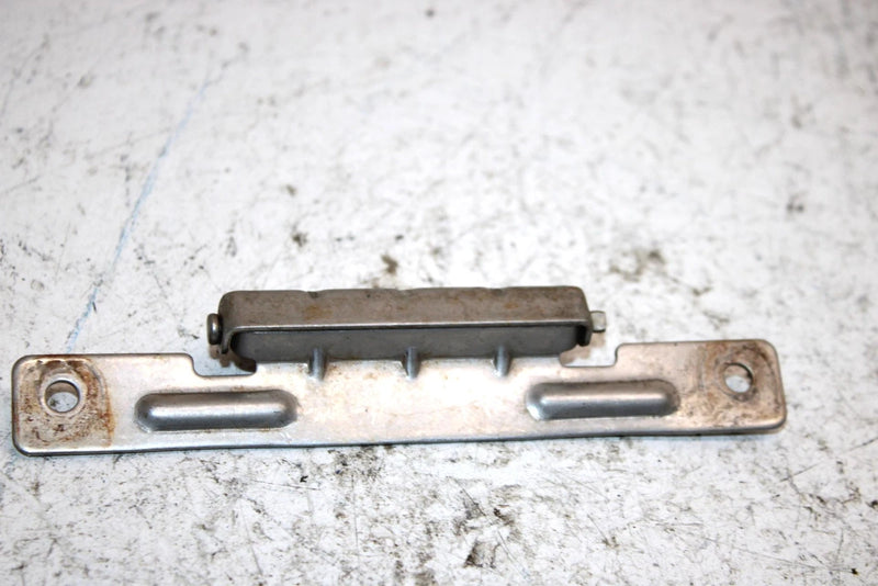 1997 Yamaha 1100 Triple Waveventure Oem Hood Hinge GJ3-6517D-01-00 JY24