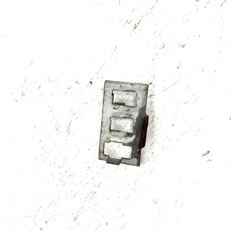 88-95 Honda FourTrax 300 TRX300FW 4x4 OEM Connector Stay 50328-HC4-000 AH89