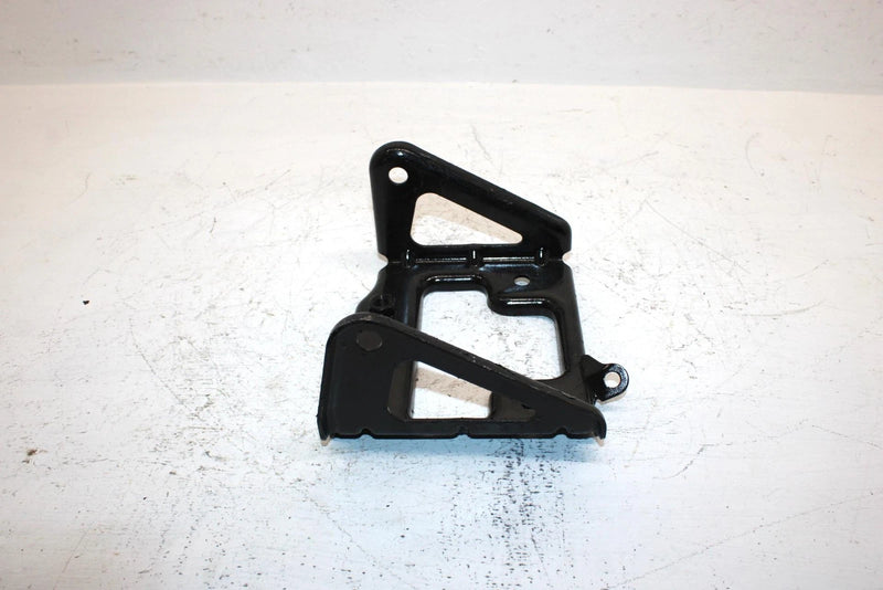 2004 Arctic Cat V2 650 Oem Engine Mount Bracket 1506-314 AA28 