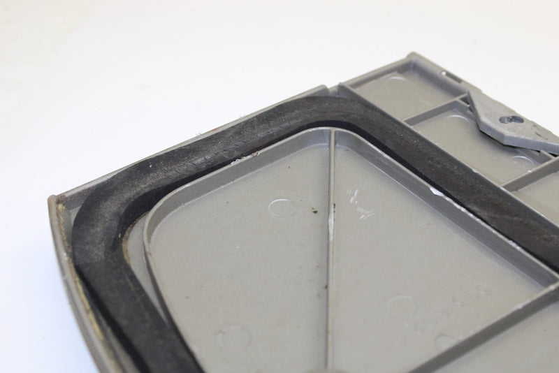 99 Polaris SLTH OEM Console Lid 5431602-277 JP2