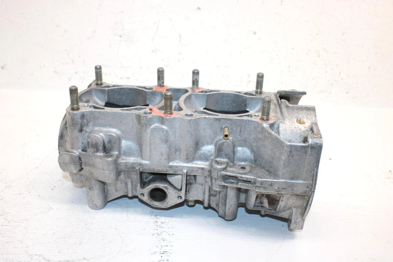 1998 Polaris 500 Oem Engine Block Crankcase 3085199 B671