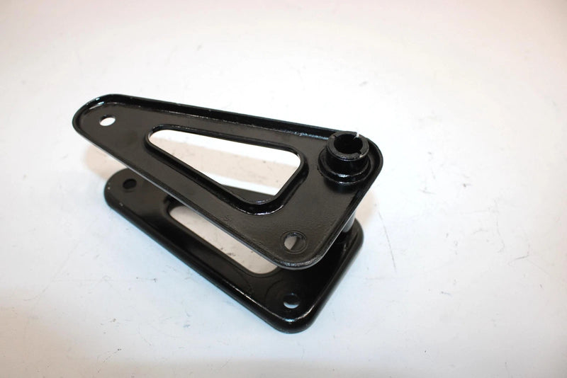 92 Yamaha Vmax 4 750 Vx750 Oem Bracket 6 89A-47464-00-00 SY22