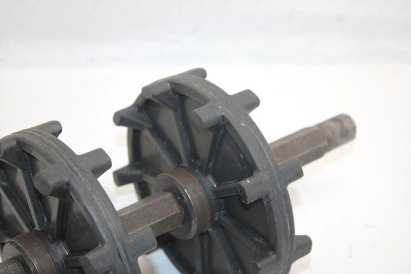 85 Polaris Trail 400 L/c Oem Drive Cog Axle Shaft 5020388 SP67