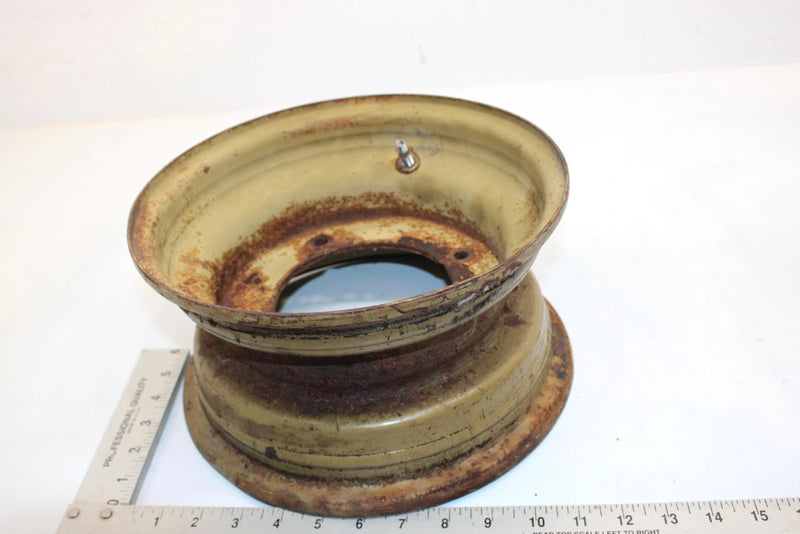 86 Yamaha  Moto 4 Yfm200dxs Oem 10x5.5 Front Wheel Rim 2HT-25180-00-4R AY1