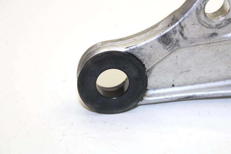 2005 Yamaha Rs Vector Oem Steering Pivot Arm 2 8FA-2389M-00-00 Q2497
